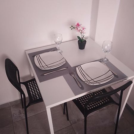 Apartamentos Coris Urban Center Малага Экстерьер фото