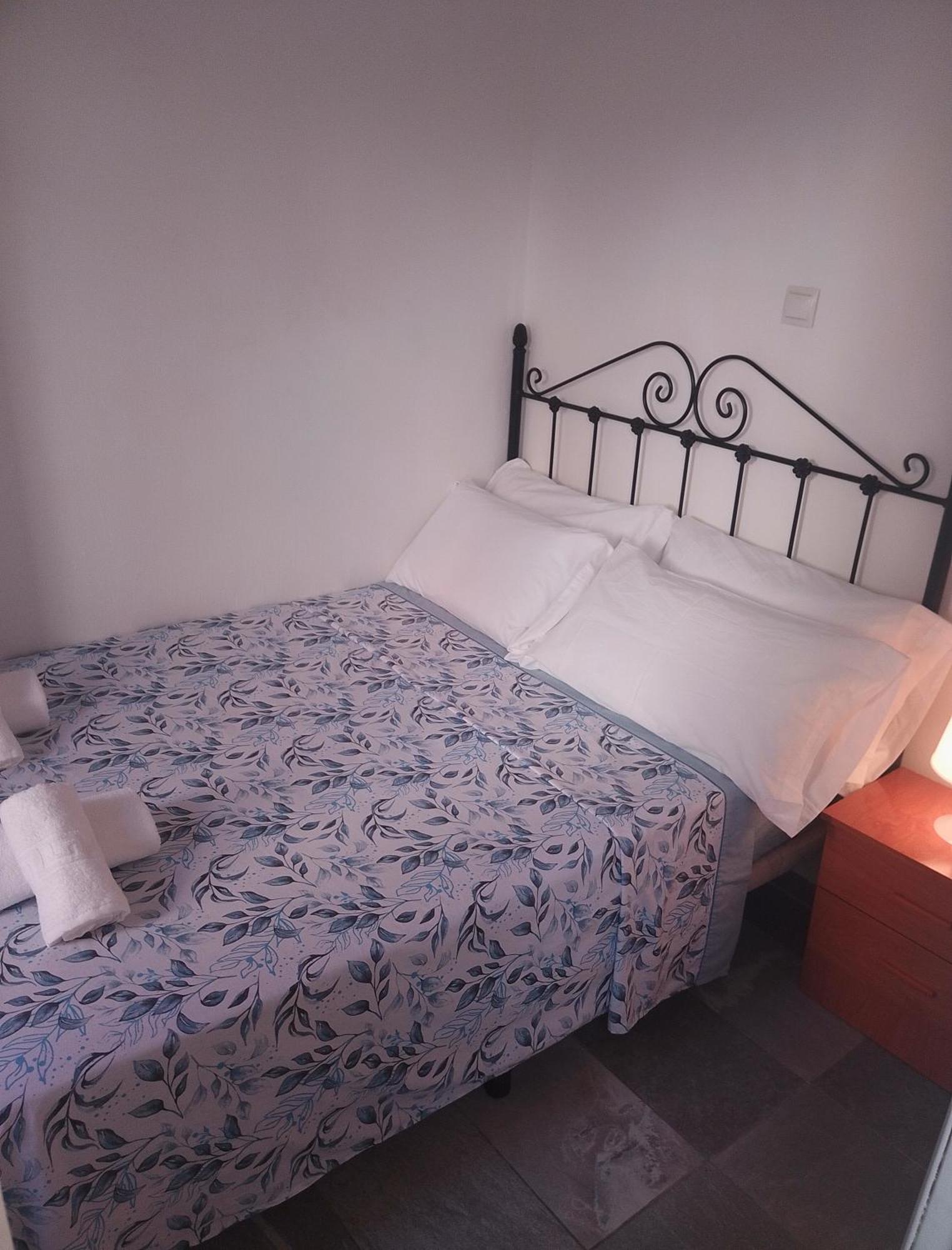 Apartamentos Coris Urban Center Малага Экстерьер фото