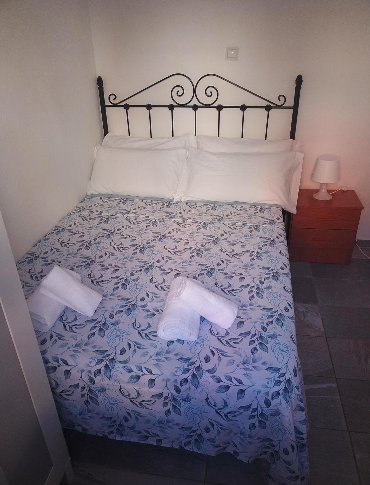 Apartamentos Coris Urban Center Малага Экстерьер фото